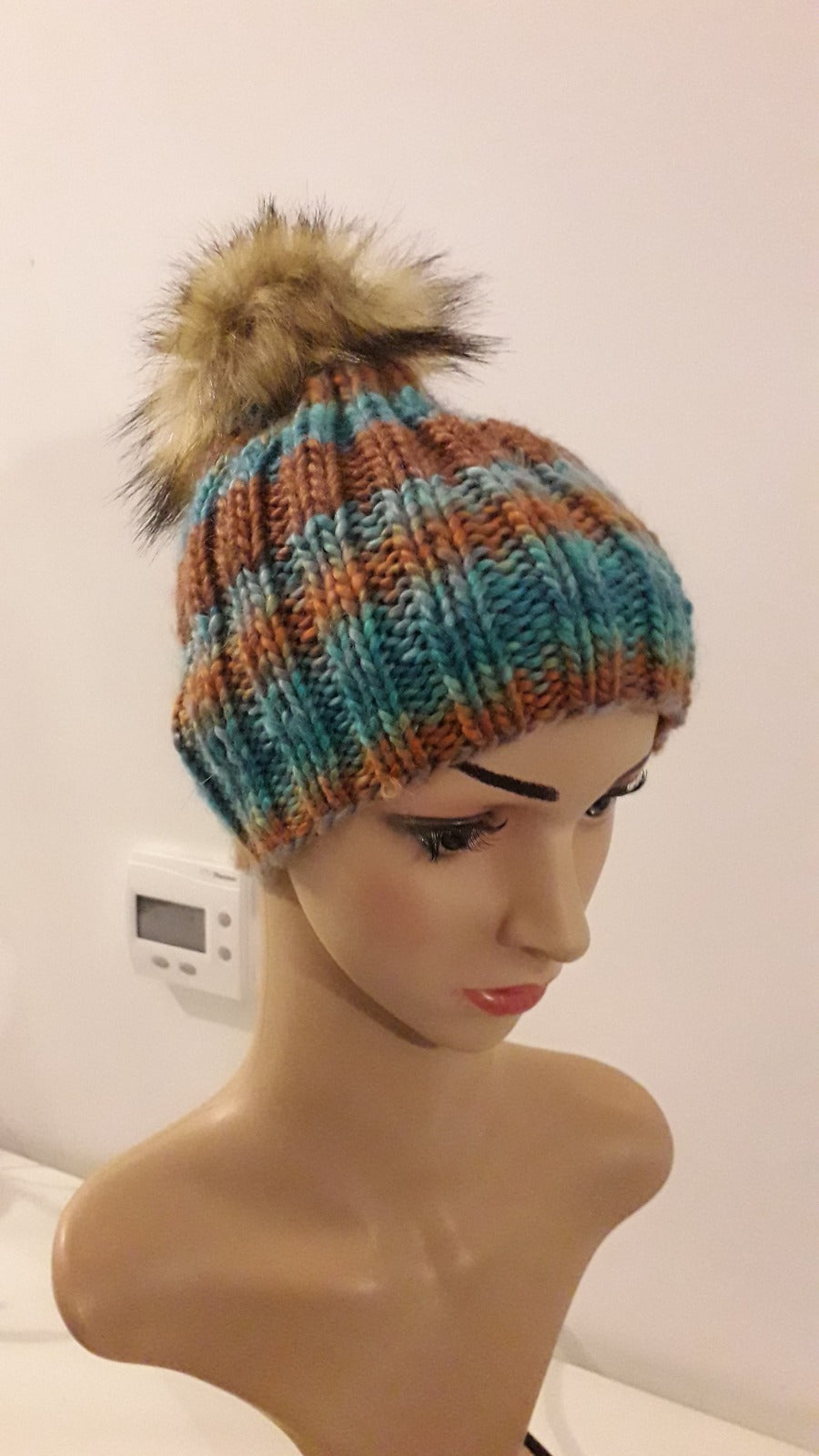BONNET POMPON 1